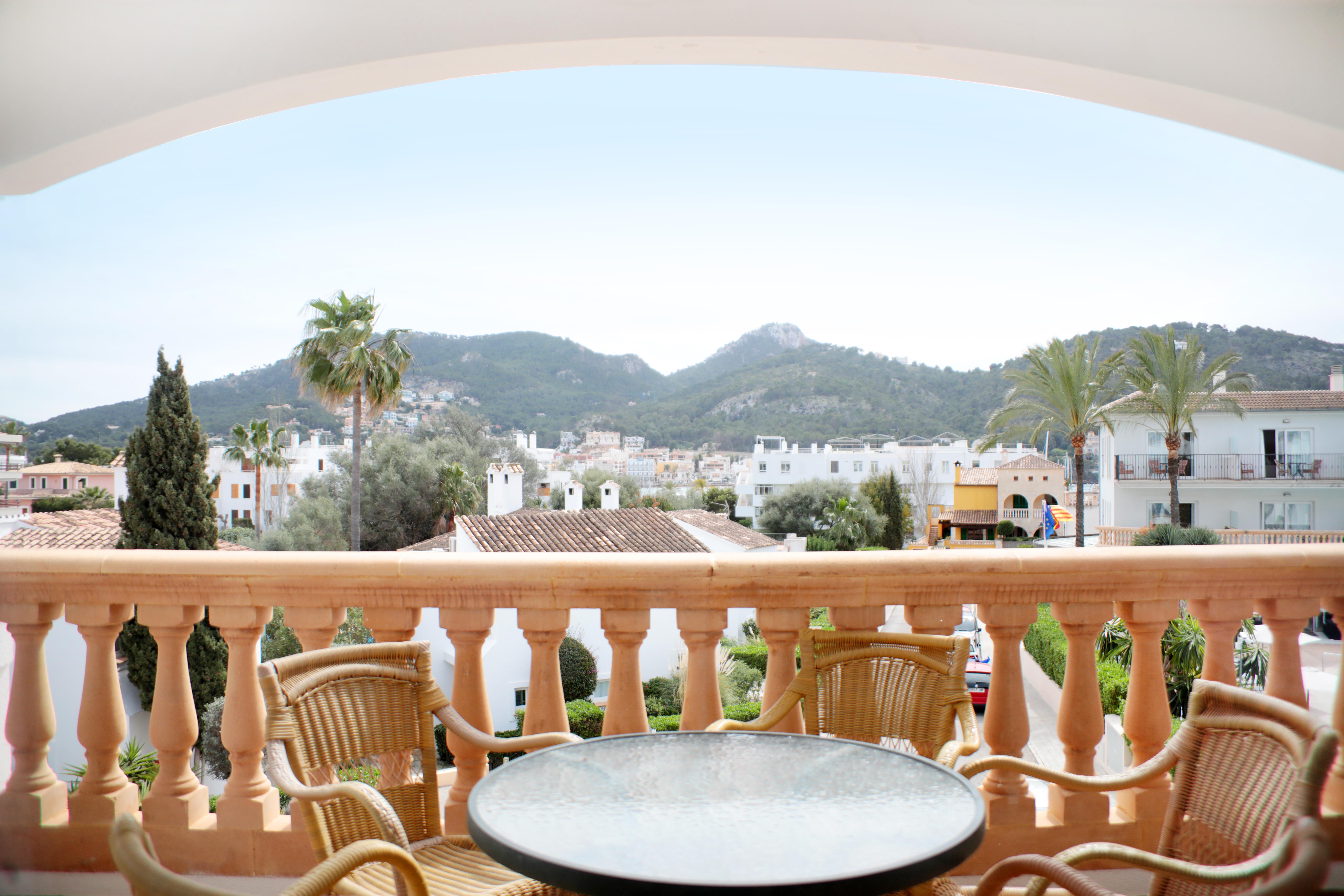 Aparthotel La Pérgola Puerto de Andrach Esterno foto