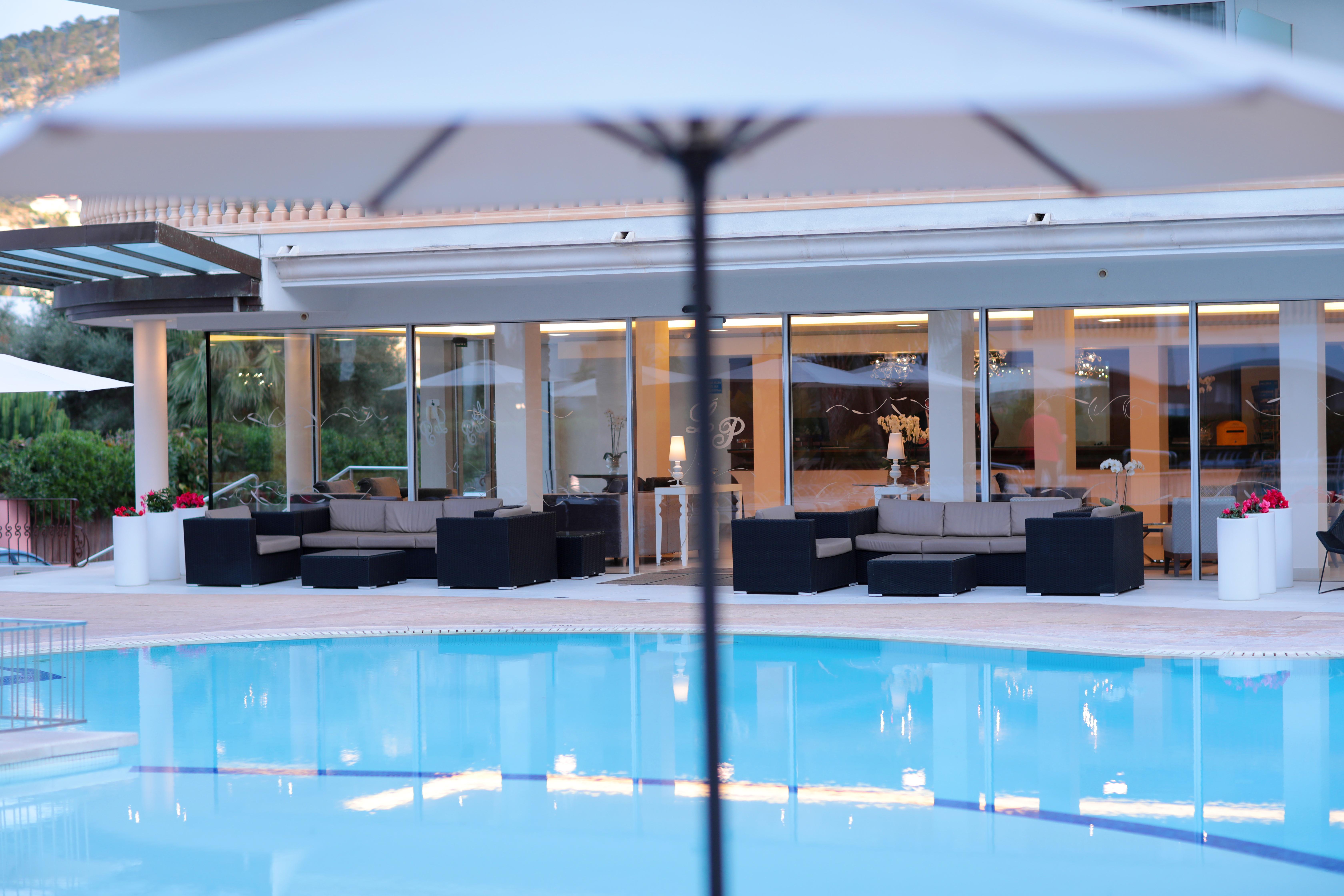 Aparthotel La Pérgola Puerto de Andrach Esterno foto