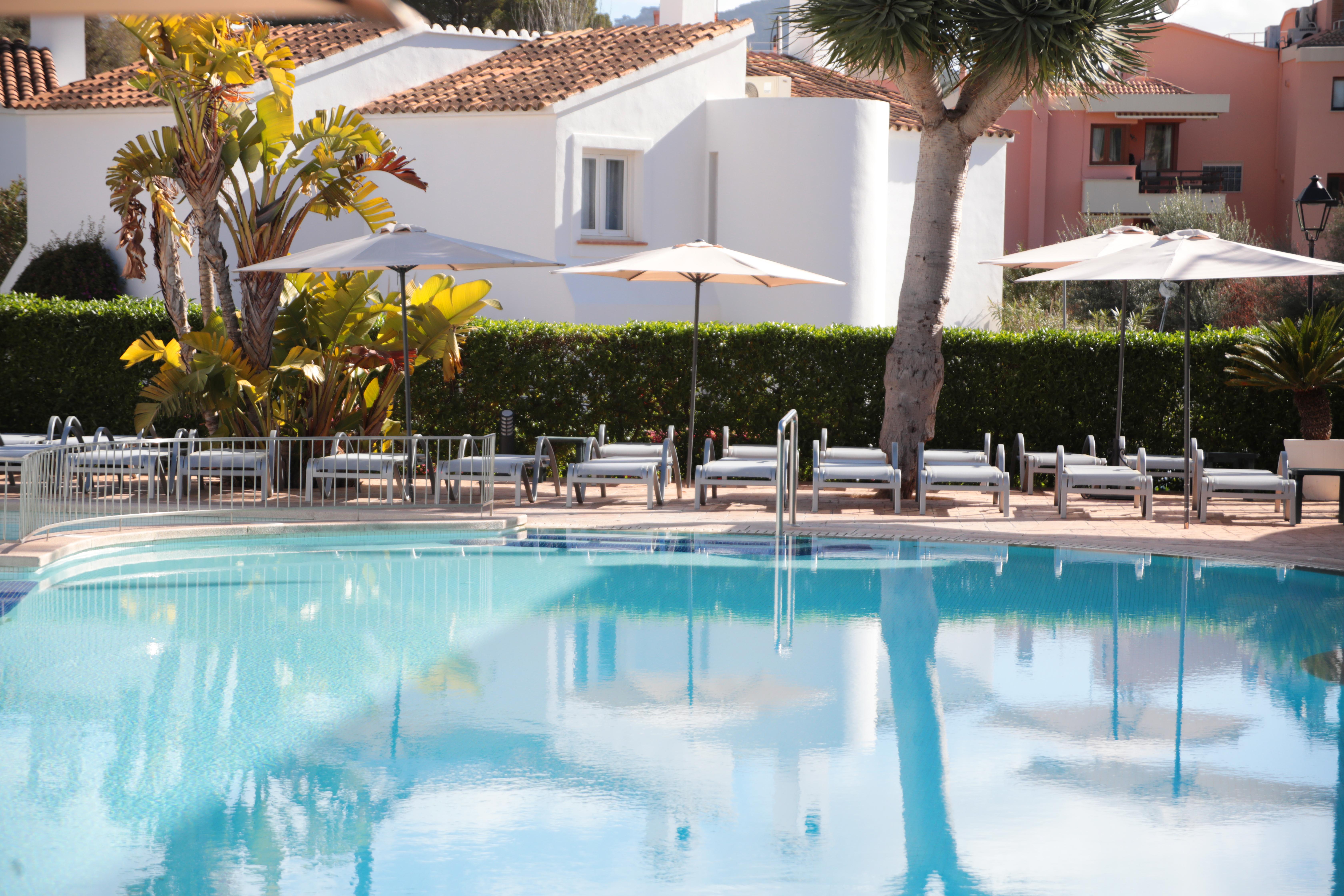Aparthotel La Pérgola Puerto de Andrach Esterno foto
